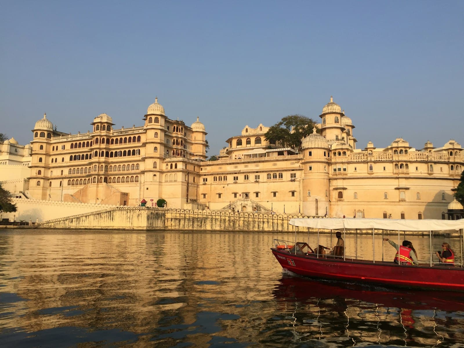 City palace and lake